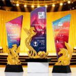 Custom Acrylic Award Plaque Singapore 8, thesilkscreenprinting.com